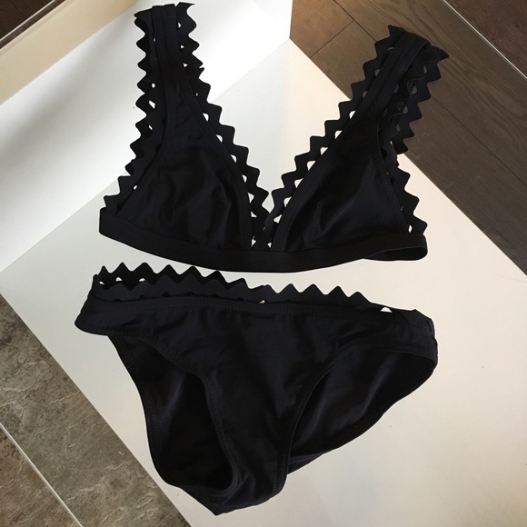 Karla Colleto Swimsuit - Picture 4 of 4